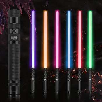 RGB Lightsaber Spremenljivka Kovinski Ročaj 7-Barva Polnjenje prek kabla USB Laser Meč Z Hitting Zvočni Učinek, FX Dvoboj Lightsaber Otroci Igrače
